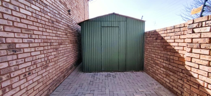 3 Bedroom Property for Sale in Baillie Park North West